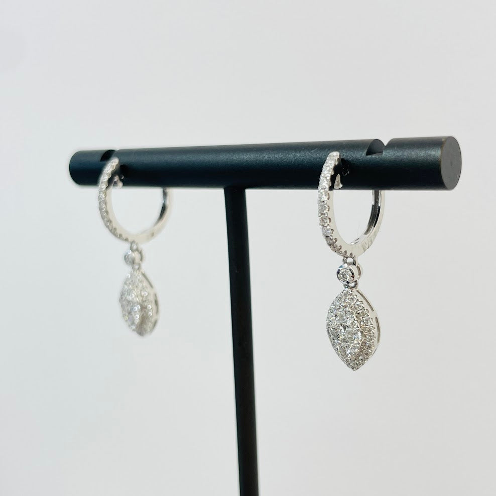 עגילים תלויים זהב לבן 14K משובצים 0.77 יהלומים טבעיים צבע F נקיון VS מק"ט 387