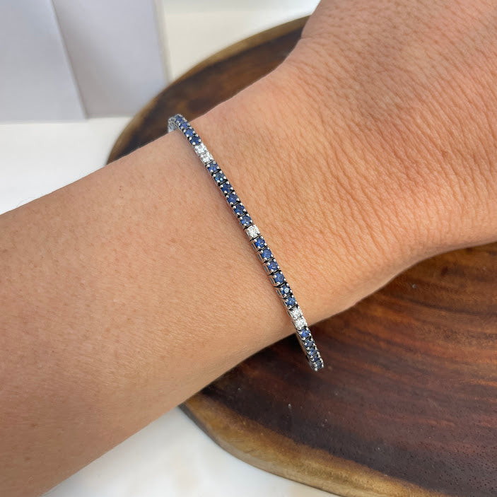 צמיד טניס זהב לבן 18K משולב 0.30 קראט יהלומים טבעיים 3.00 קראט אבני חן ספיר כחולה מק"ט 469