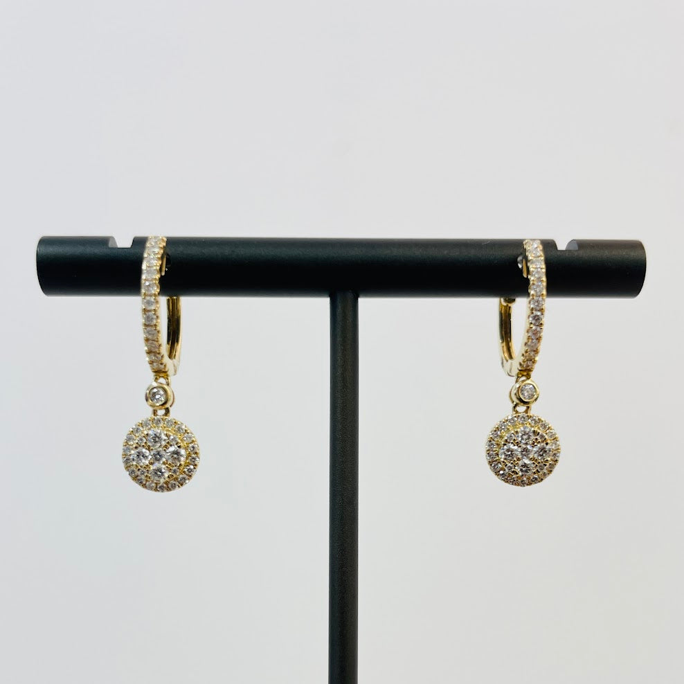עגילים תלויים זהב צהוב 14K משובצים 0.61 יהלומים טבעיים צבע F נקיון VS מק"ט 390