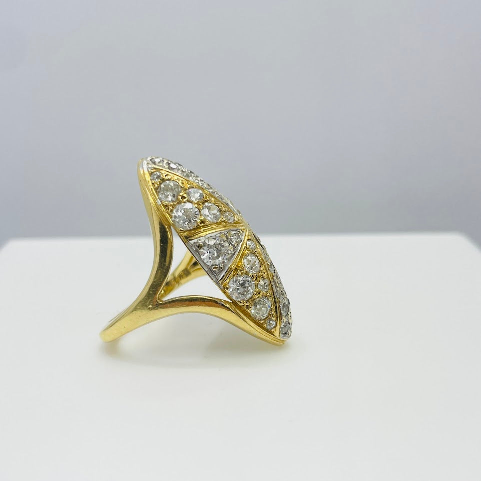 טבעת וינטג זהב צהוב 18K משובצת יהלומים טבעיים 3.00 קראט צבע F נקיון VS מק"ט 114