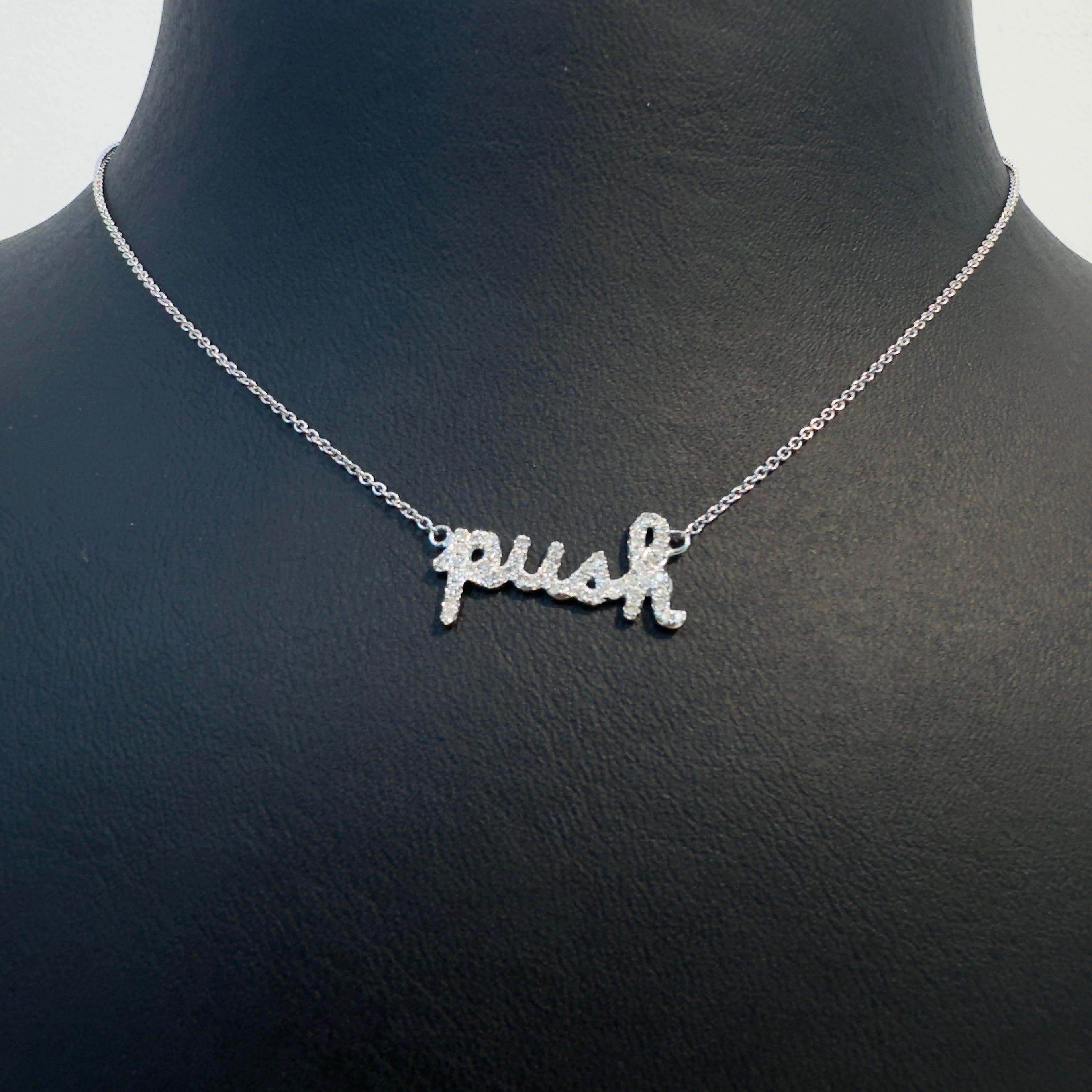 שרשרת יהלומים טבעיים 0.14 קראט בעיצוב ״Push" צבע F ניקיון VS זהב 14K לבן מק"ט 613