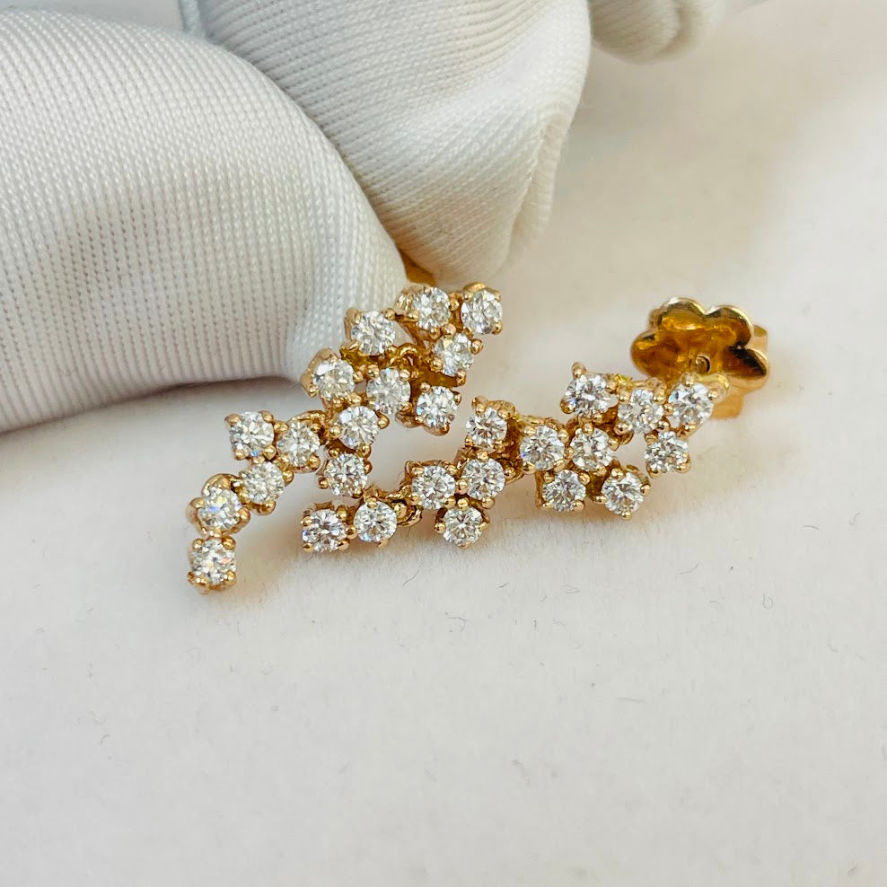 עגילים תלויים רוז גולד 14K משובצים 0.55 קראט יהלומים צבע F נקיון VS מק"ט 280