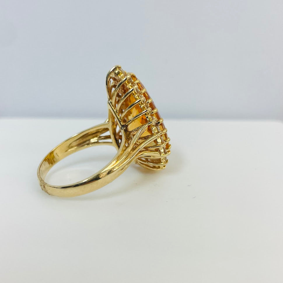 טבעת זהב צהוב 14K משובצת אבן חן סיטרין 7.00 קראט ויהלומים טבעיים 0.60 צבע F נקיון VS מק"ט 238