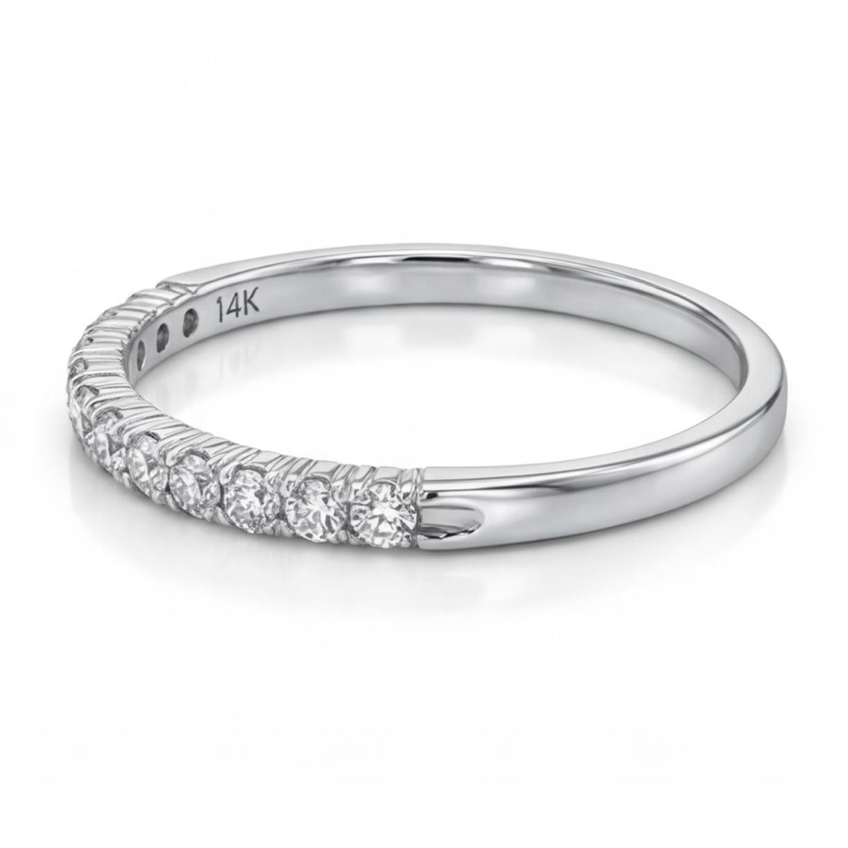 טבעת חצי פס זהב 14K לבן יהלומים מק״ט 976