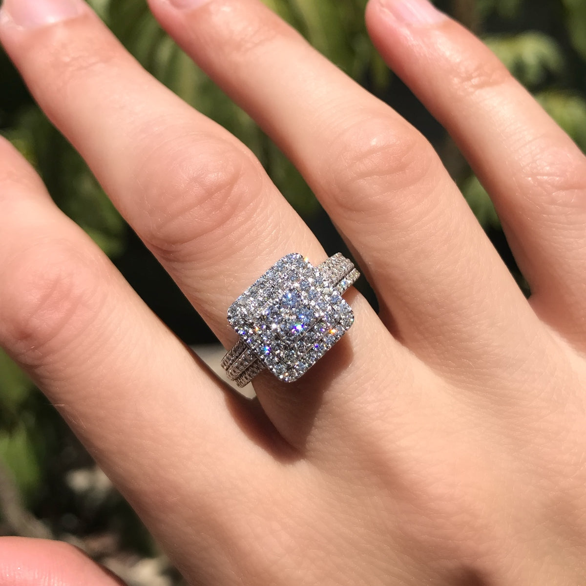 טבעת יהלומים 1 קראט עיצוב מרובע