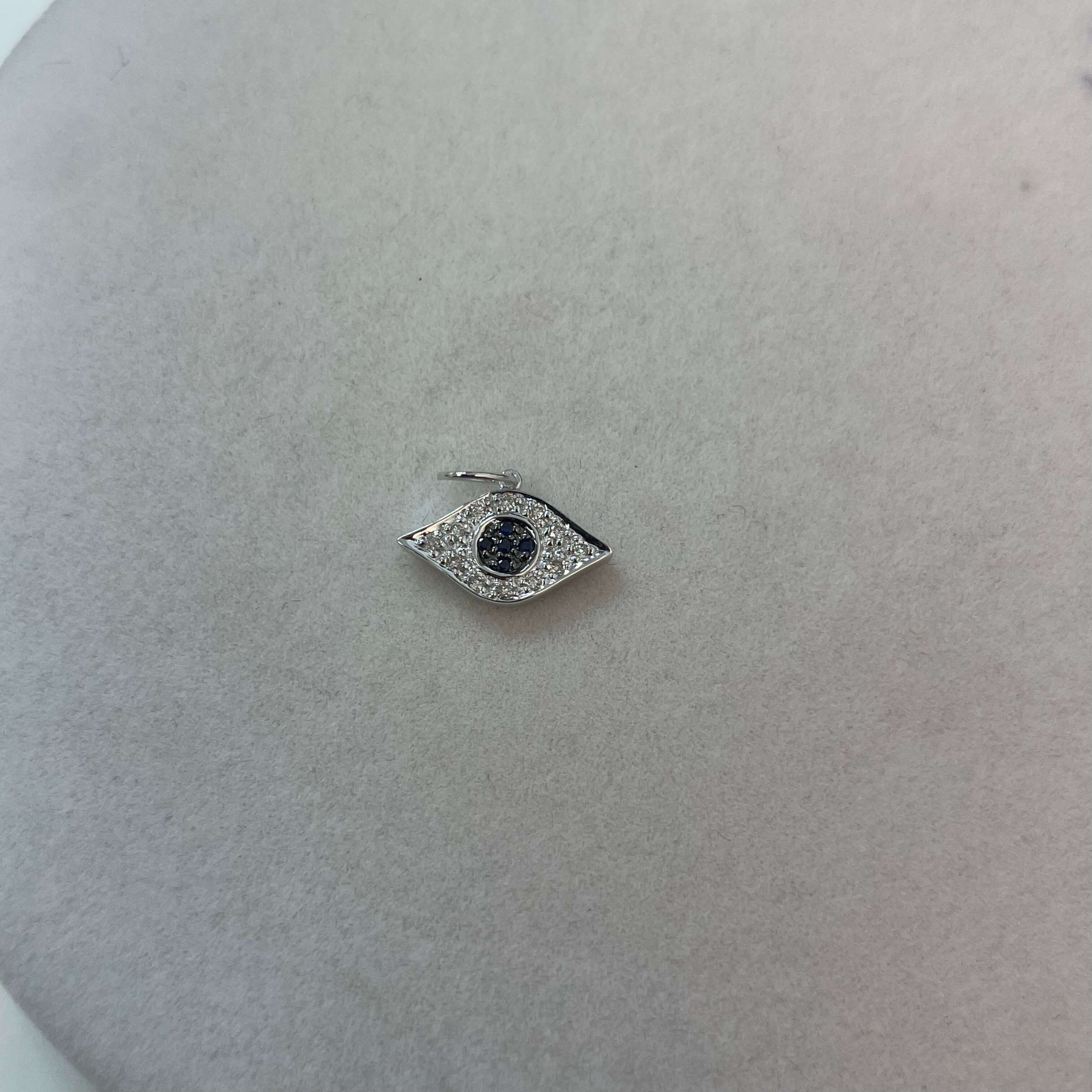 תליון יהלומים ואבני חן ספיר טבעיים בצורת עין 0.08 קראט יהלומים לבנים צבע F ניקיון VS-SI זהב 14K לבן מק״ט 718