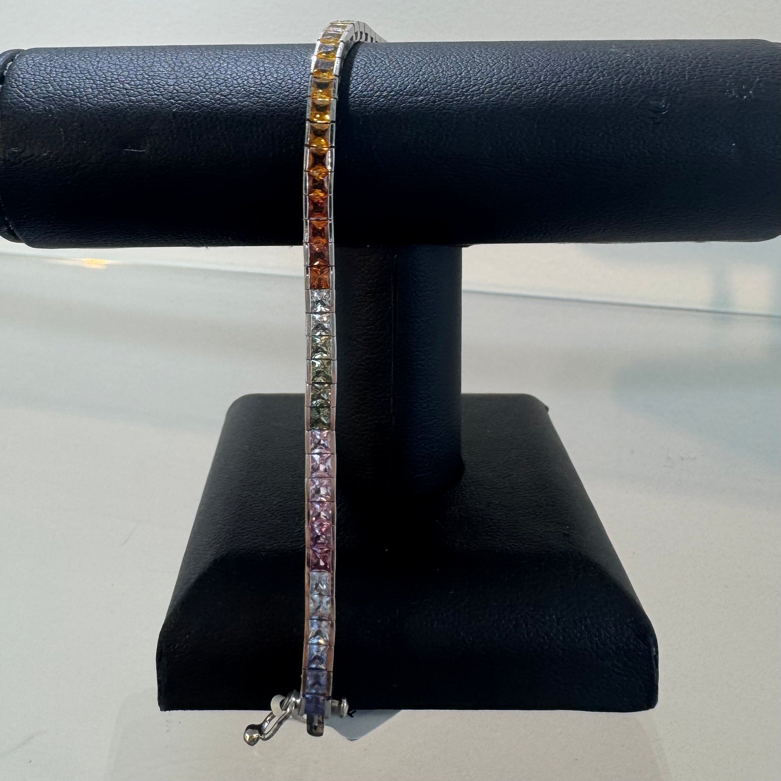 צמיד טניס ספירים צבעוני ריינבאו 14K זהב לבן מק"ט 441