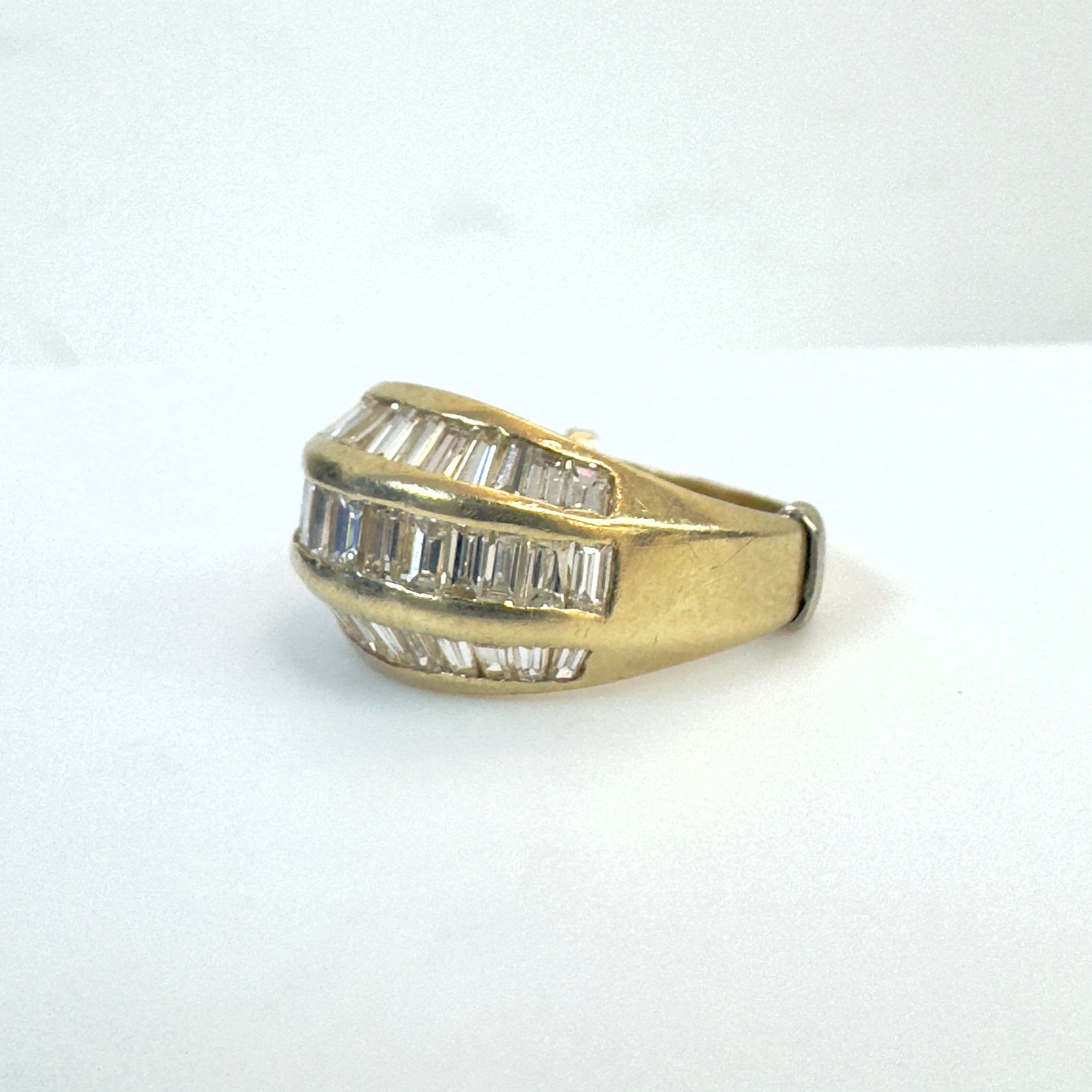 טבעת יהלומי בגטים טבעיים 1.00 קראט צבע F ניקיון VS זהב 14K צהוב מק״ט 530