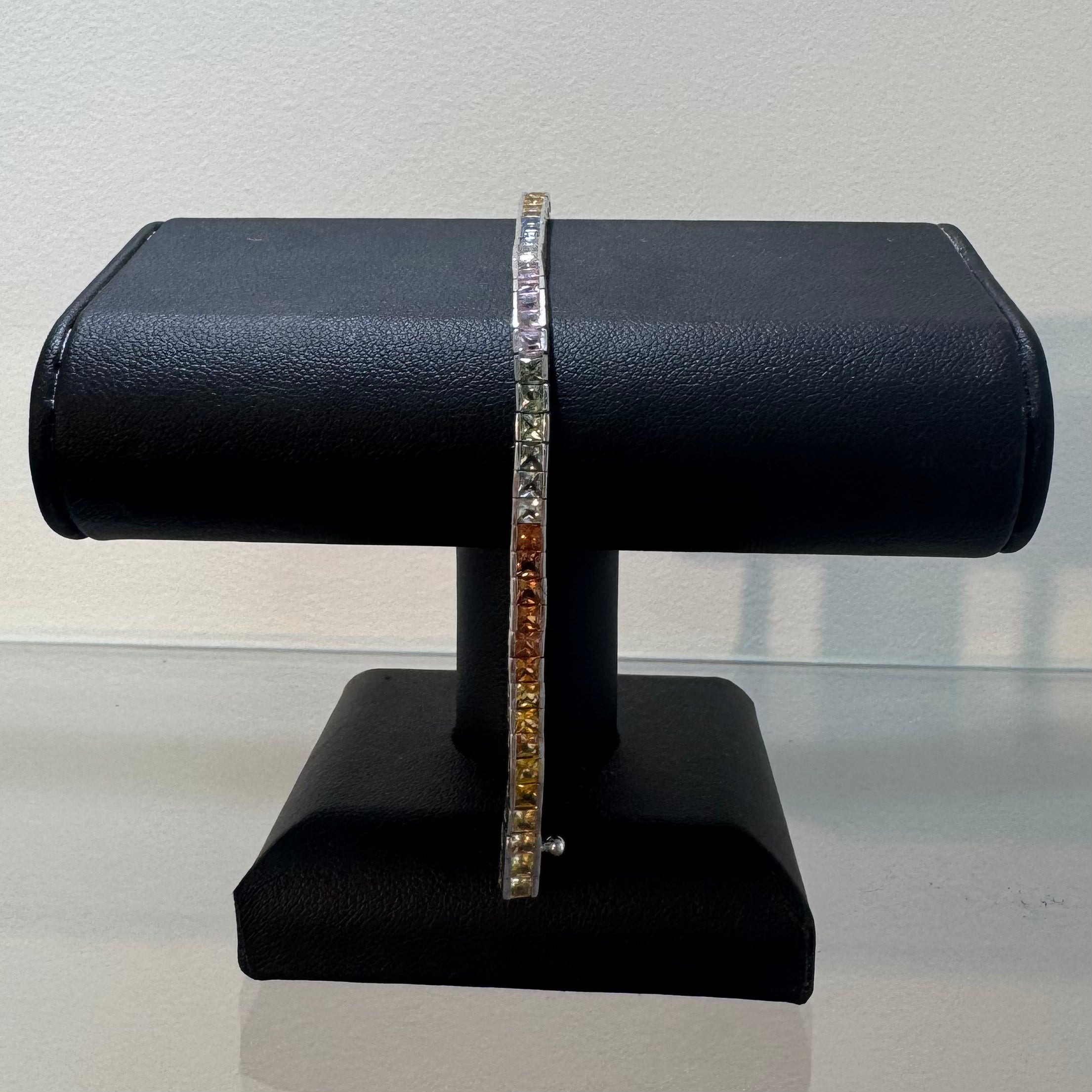 צמיד טניס ספירים צבעוני ריינבאו 14K זהב לבן מק"ט 441