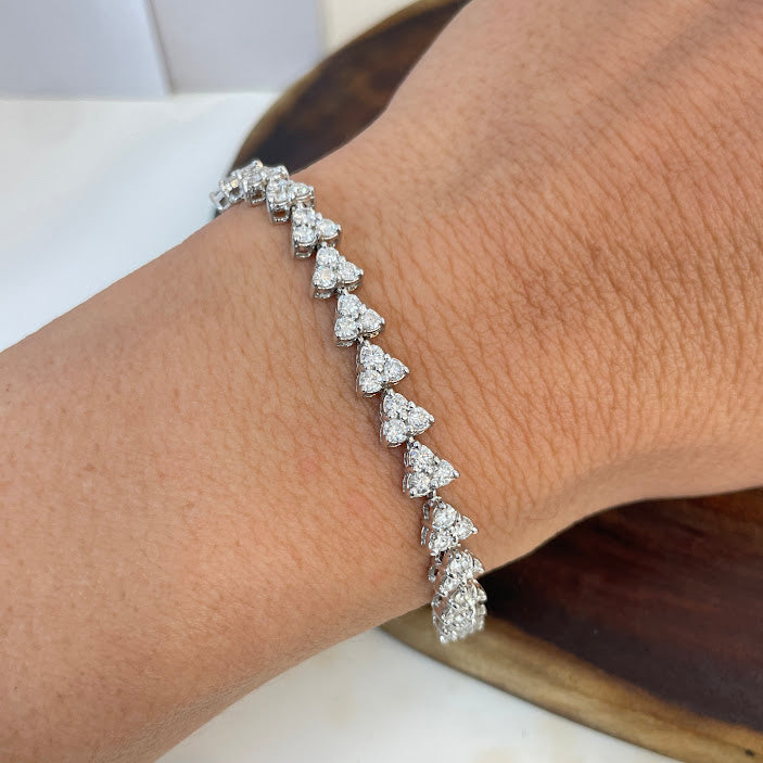 צמיד טניס זהב לבן 14K משובץ 4.00 קראט יהלומים טבעיים צבע F נקיוןVS מק"ט 457