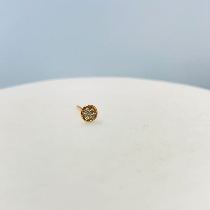 עגיל יהלומים טבעיים בודד 0.04 קראט צבע F ניקיון VS זהב 14K רוז גולד (העגיל מגיע עם סוגר) מק"ט 621