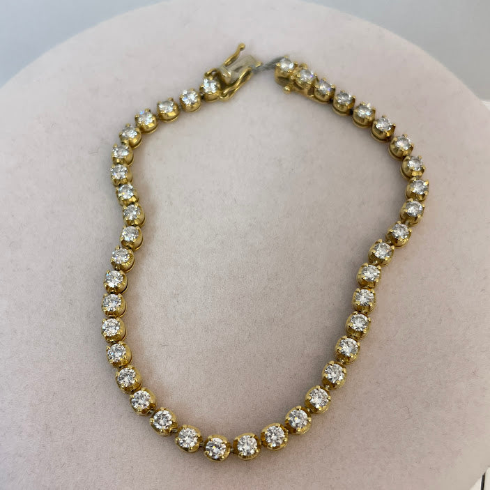 צמיד טניס זהב צהוב 18K משובץ 2.80 קראט יהלומים טבעיים צבע F נקיון VS מק"ט 473