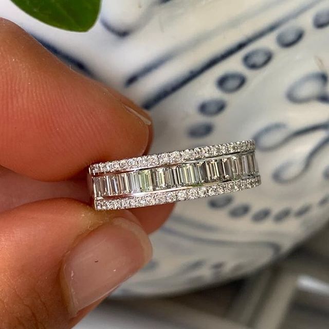 טבעת יהלומים חצי איטרניטי