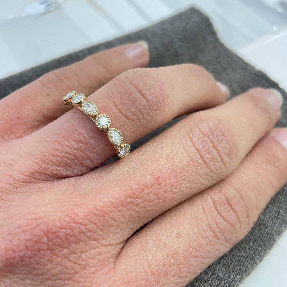 טבעת זהב צהוב 14K שיבוץ וינטג פס מרקיזות 0.50 קראט צבעF נקיון VS מק"ט R 2176