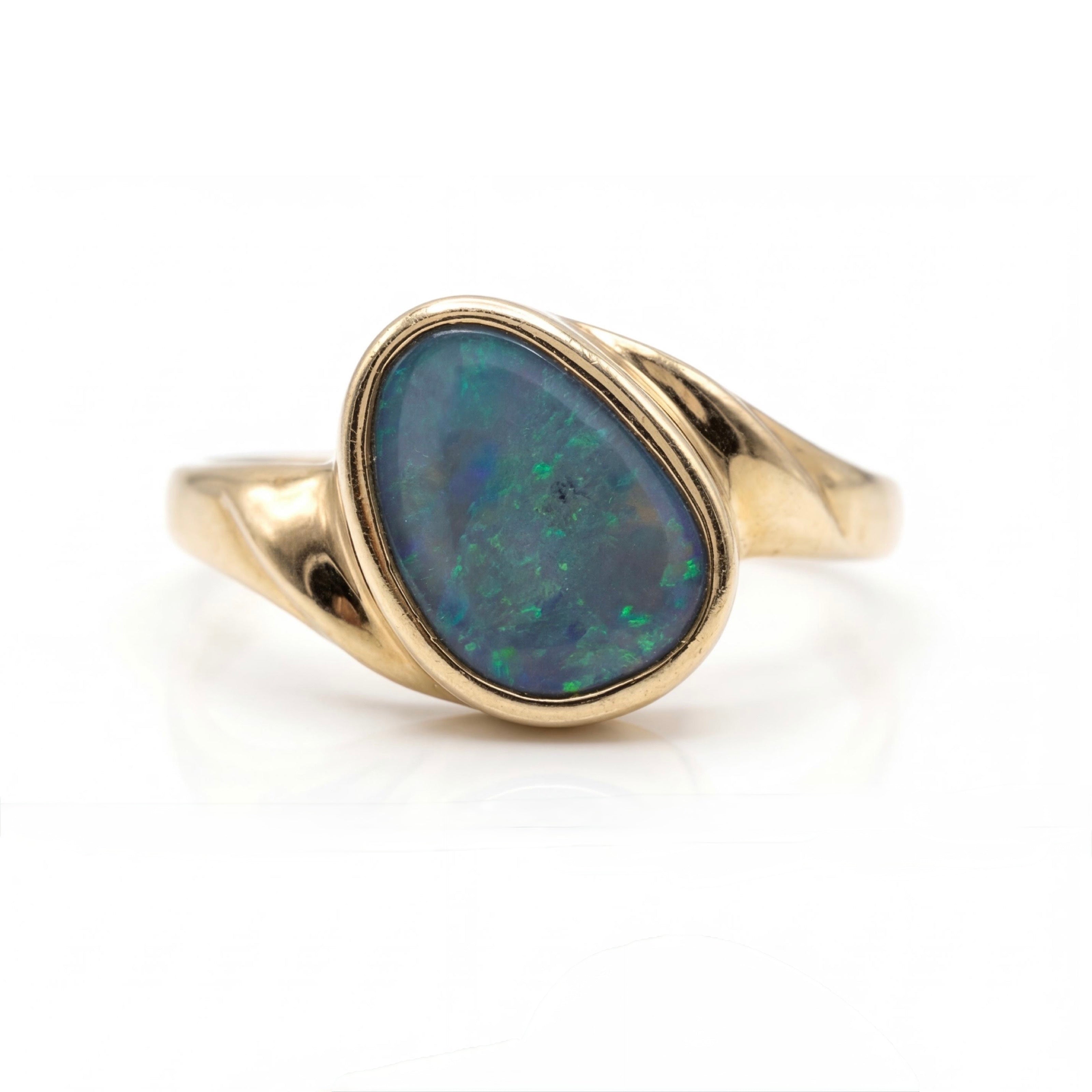 טבעת זהב 14K צהוב אופל מק״ט 904