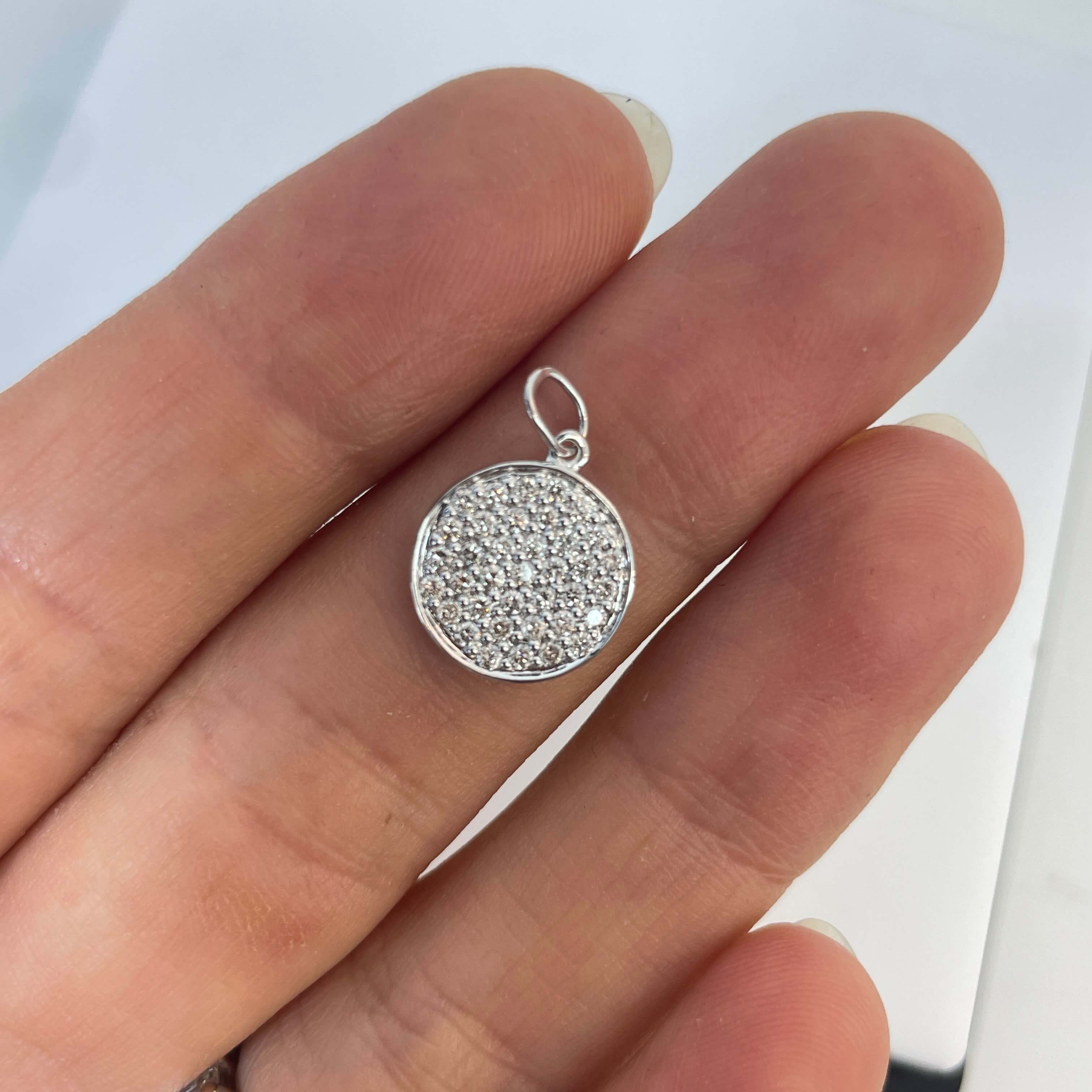 תליון יהלומים טבעיים עגול 0.36 קראט צבע F ניקיון VS-SI זהב 14K לבן מק״ט 682