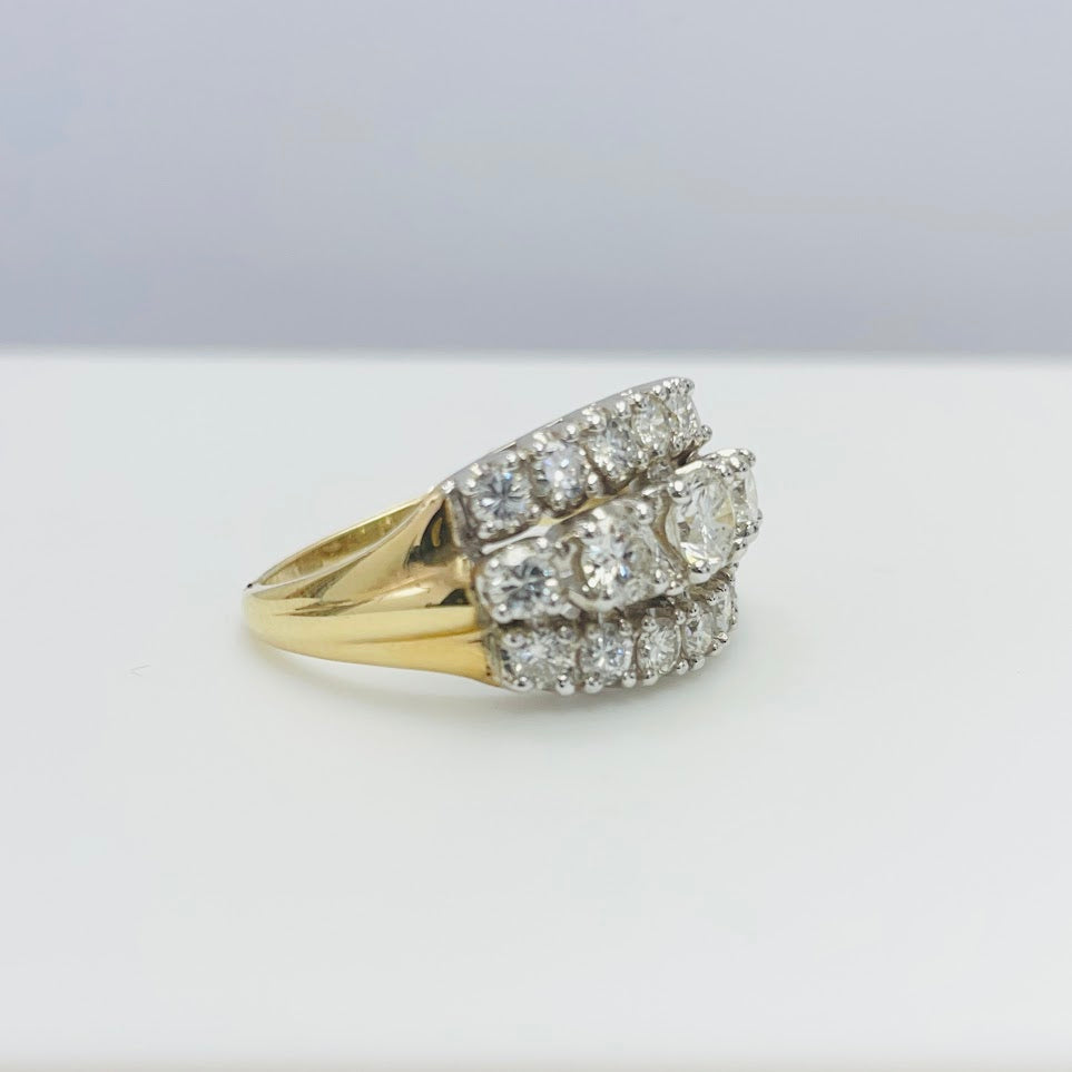 טבעת זהב צהוב 14K משובצת יהלומים טבעיים 1.65 קראט צבע F נקיון VS מק"ט 49