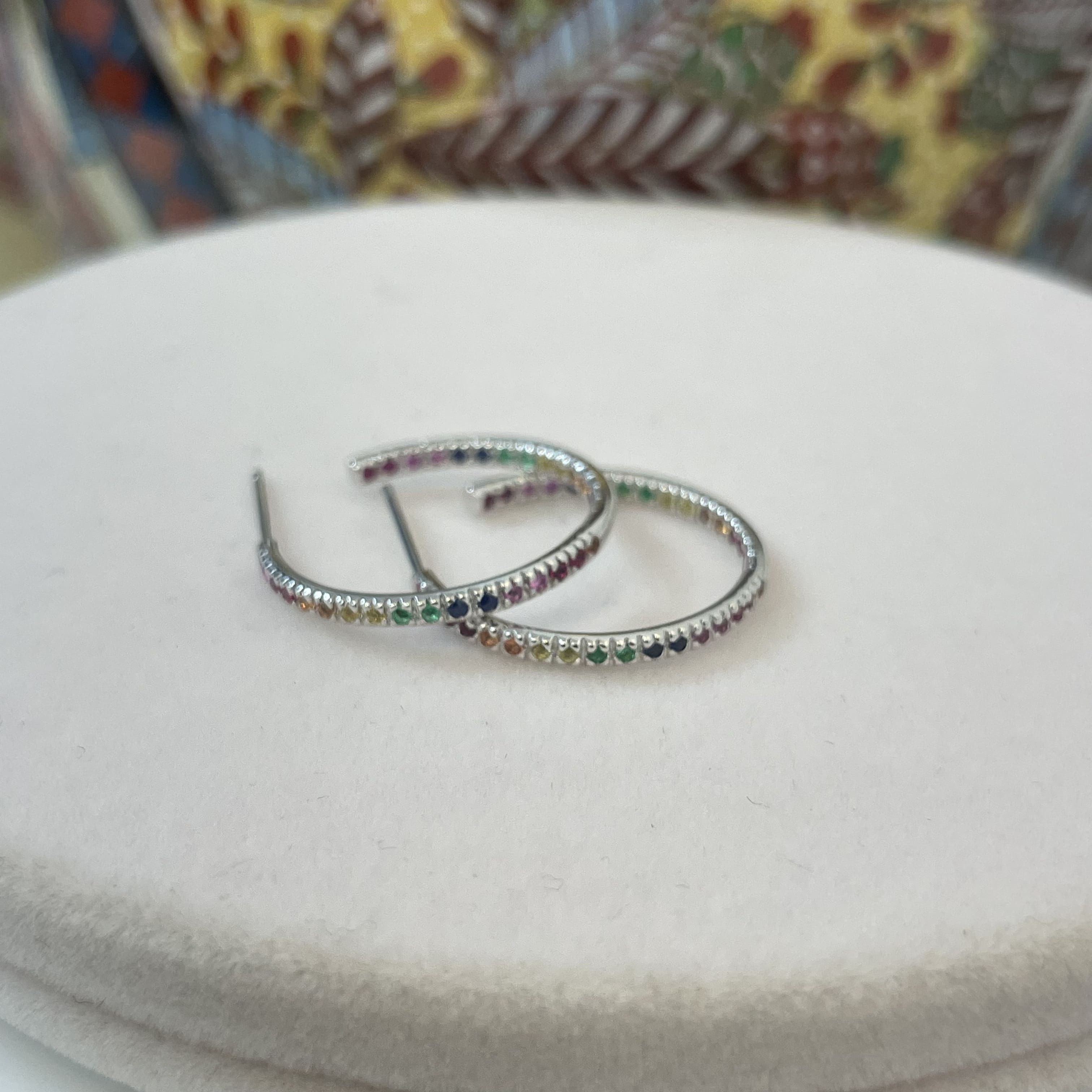 עגילים חישוק משובצים אבני חן צבעוניות טבעיות 0.46 קראט זהב 14K לבן מק"ט 792