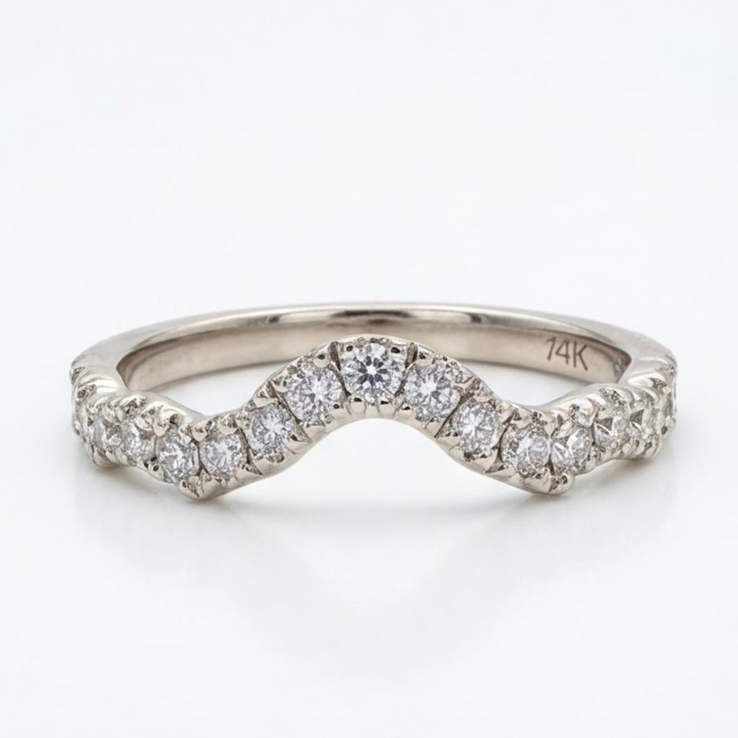 טבעת פס זהב 14K לבן יהלומים 0.60 קראט מק״ט 962