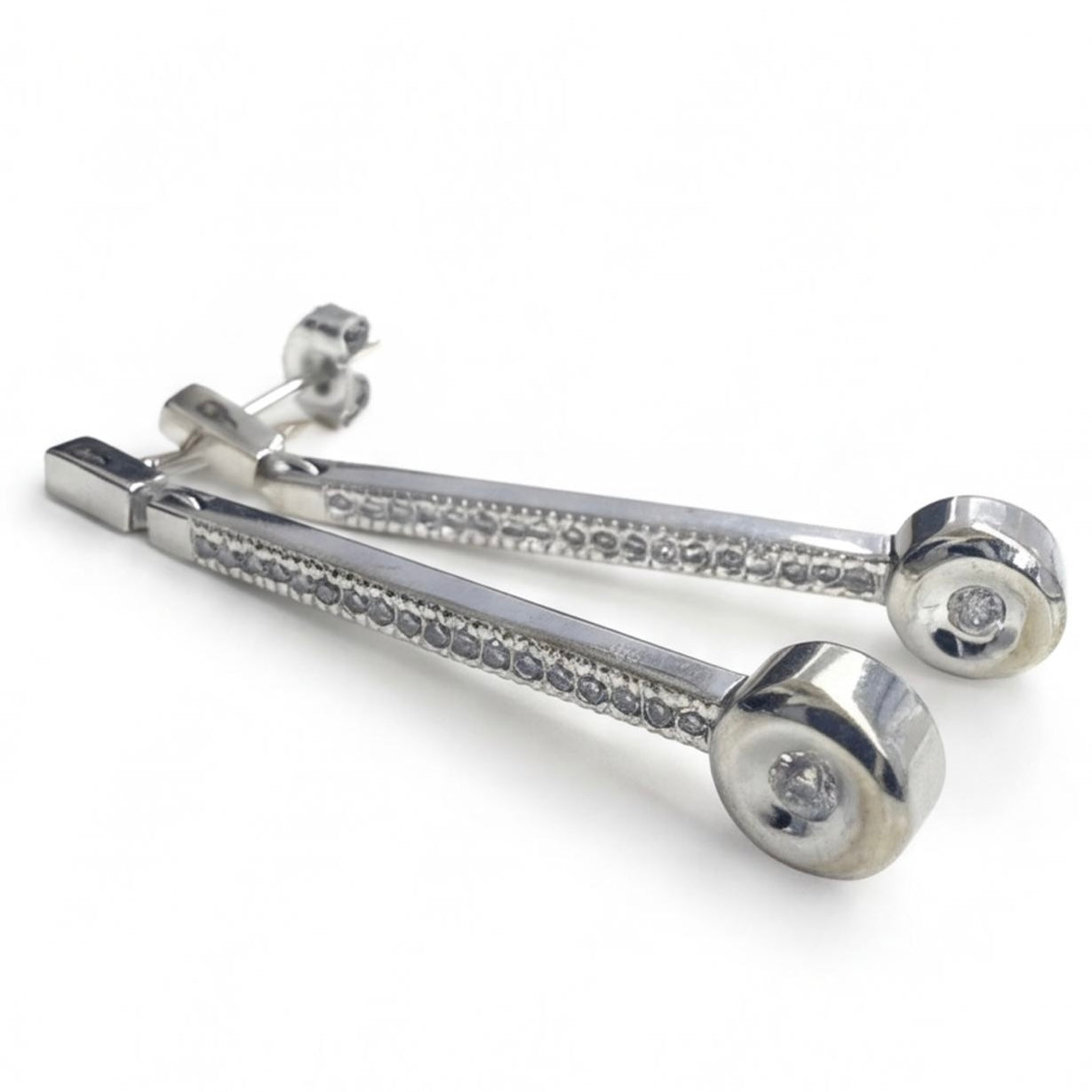 עגילי מוט זהב 14K לבן יהלומים 0.35 קראט מק״ט 985