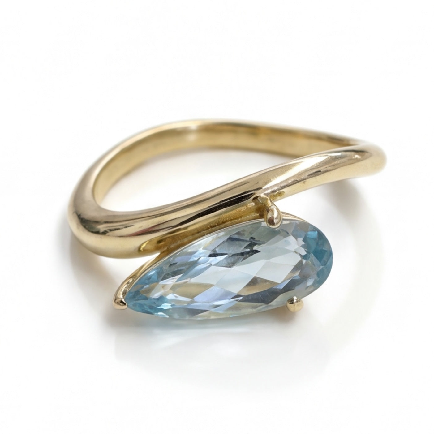 טבעת זהב 14K צהוב אקוומרין טיפה 2.05 קראט מק״ט 1007