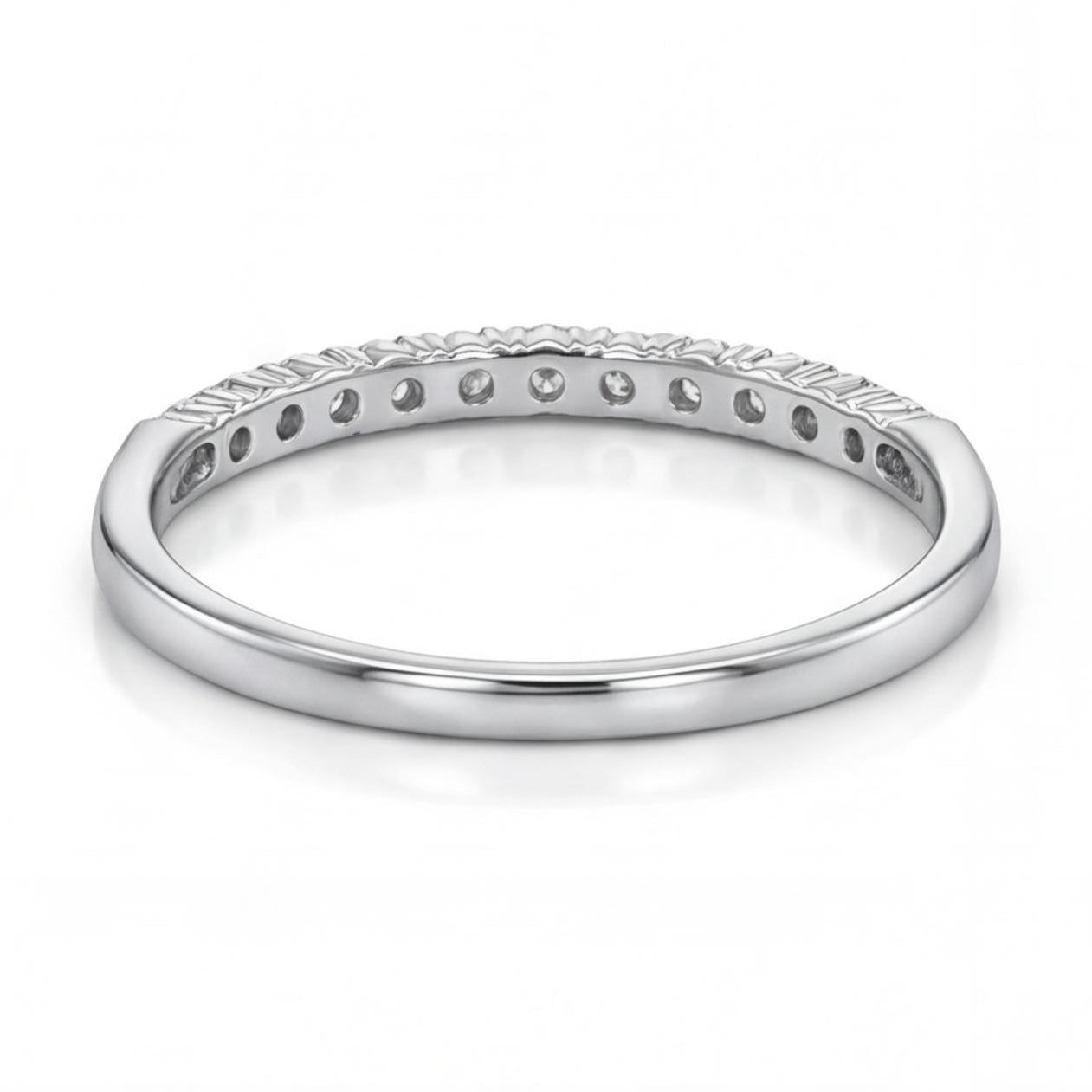 טבעת חצי פס זהב 14K לבן יהלומים מק״ט 976