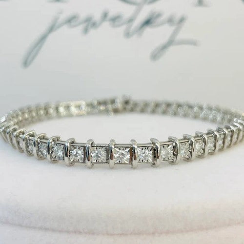 צמיד טניס זהב לבן 14K משובץ 2.50 קראט יהלומים טבעיים  צבע F נקיוןVS מק"ט 455