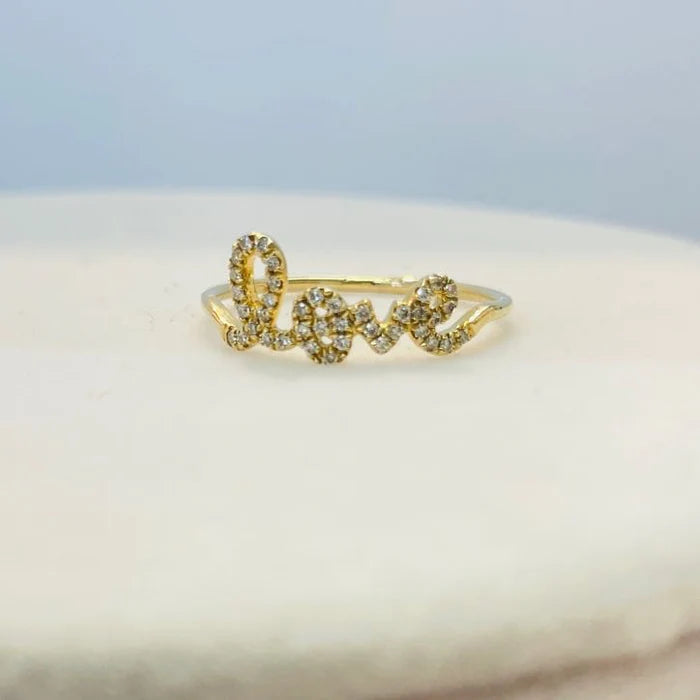 טבעת יהלומים טבעיים 0.10 קראט "Love" צבע F ניקיון VS זהב צהוב 14K מק"ט 599