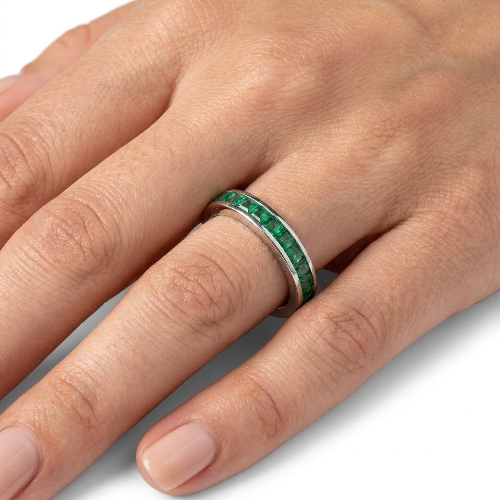 טבעת זהב 14K עדינה אבני אמרלד 0.74 קראט מק״ט 22