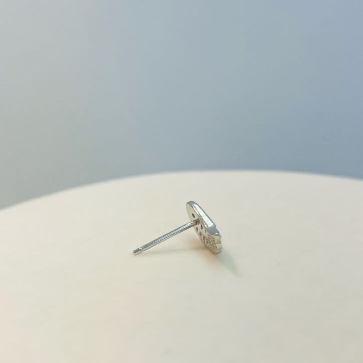 עגיל יהלומים טבעיים בודד בצורת כנף מלאך 0.10 קראט צבע F ניקיון VS זהב 14K לבן (העגיל מגיע עם סוגר) מק״ט 620