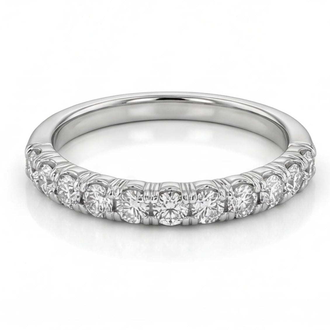 טבעת חצי פס זהב 14K לבן יהלומים מק״ט 979