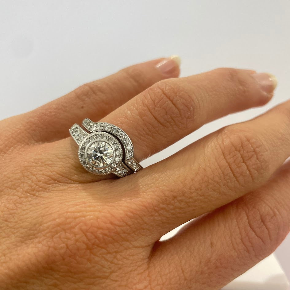 סט טבעות יהלומים טבעיים יהלום מרכזי 1.00 קראט צבע F ניקיון SI ו0.25 קראט יהלומי צד צבע F ניקיון VS שילוב זהב 14K ופלטינה מק"ט 330